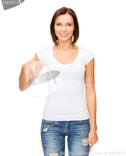 Image of woman in blank white t-shirt