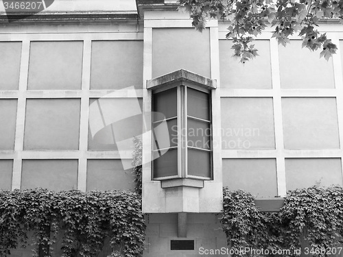 Image of Black and white Tate Britain in London