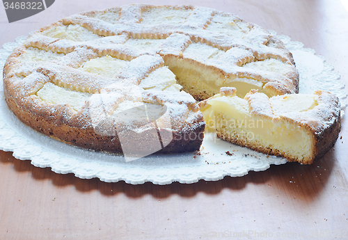 Image of Lemon cake and almonds homemade