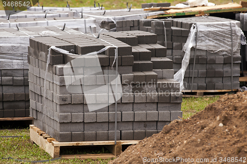 Image of construction tile 