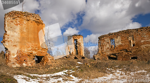 Image of fortress ruins  