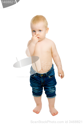 Image of little boy in a jeans