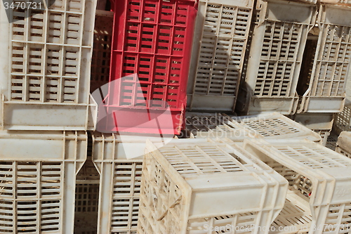 Image of Old empty plastic crates_5760