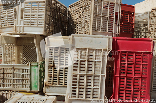 Image of Old empty plastic crates_5762