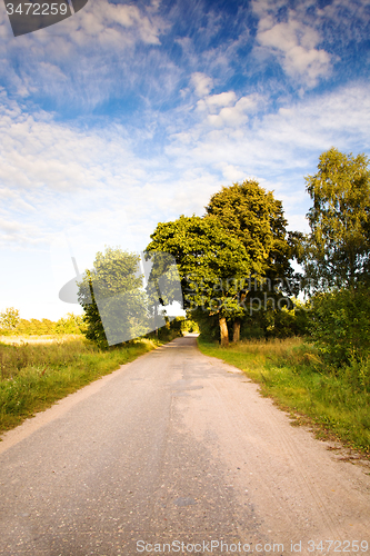 Image of little  road  