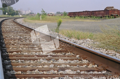 Image of train tracks