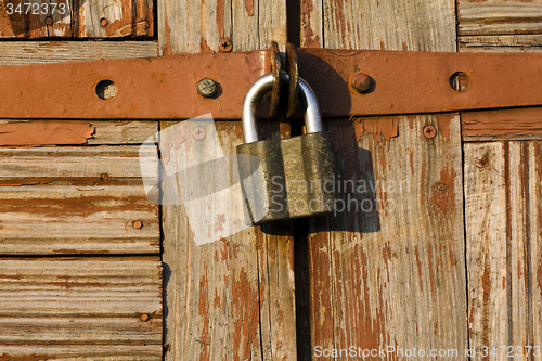 Image of metal lock  