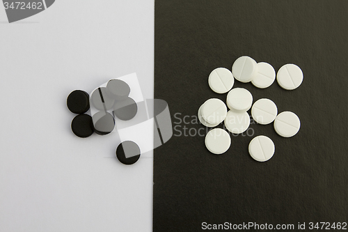 Image of   pills, close up