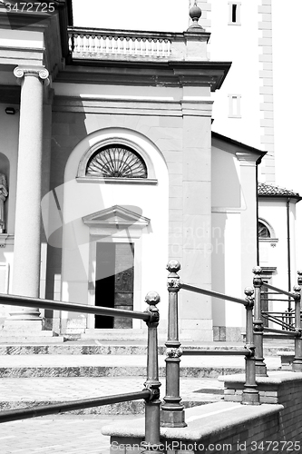 Image of building old architecture in italy europe milan religion       a