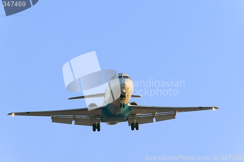 Image of Landing airplane