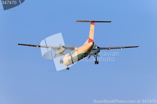 Image of Landing airplane