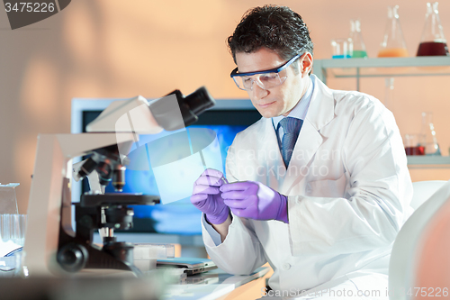 Image of Life scientist researching in the laboratory.