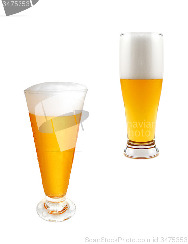 Image of glasses of light beer