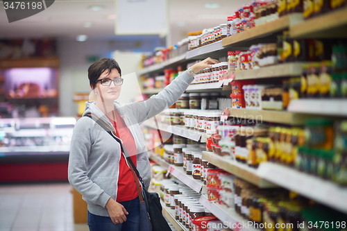 Image of woman in supermarket