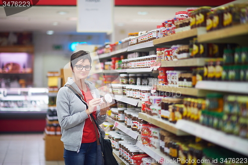 Image of woman in supermarket