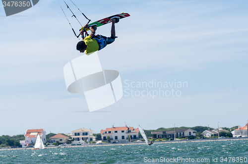 Image of Paulo Azevedo kitesurfing