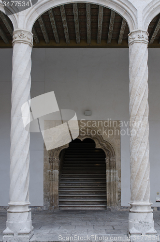 Image of Patio del Colegio de San Gregorio