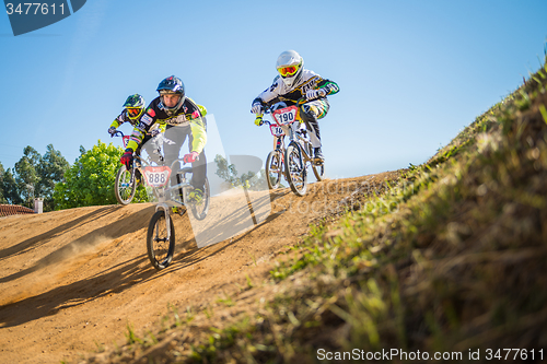 Image of Andre Martins leading the race