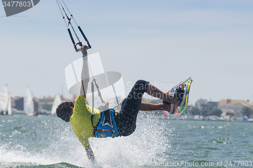 Image of Paulo Azevedo kitesurfing