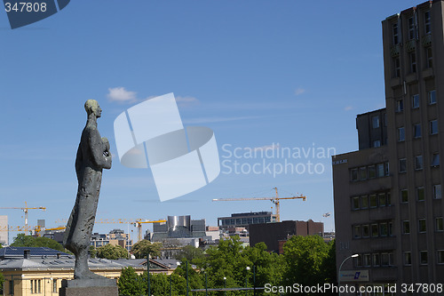 Image of Statue of King Haakon 7. in Oslo