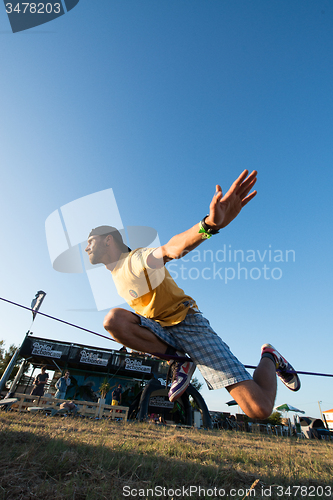 Image of Andre antunes Slackline performance