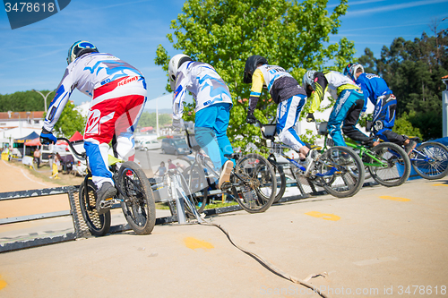 Image of Juvelines racing start