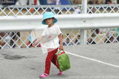 Image of Syrian refugee child in Serbia