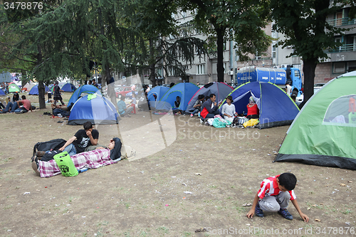 Image of Syrian refugees in tents