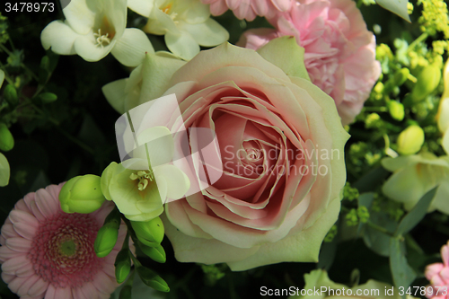 Image of Bridal flower arrangement in pink and white