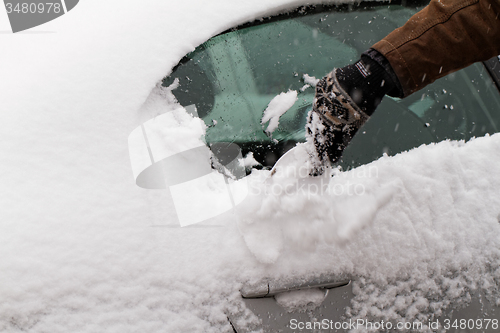 Image of Snowy car