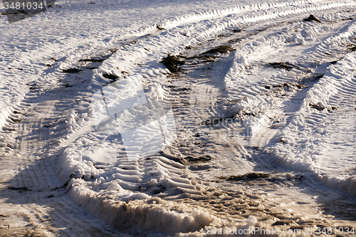 Image of the winter road  