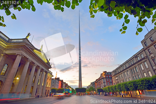 Image of Dublin, Ireland center symbol - spire