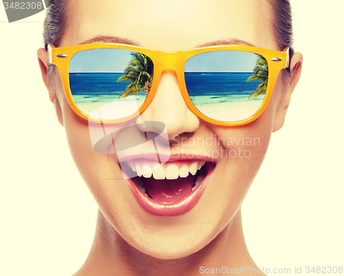 Image of amazed girl in shades