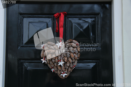 Image of Christmas decoration on front door