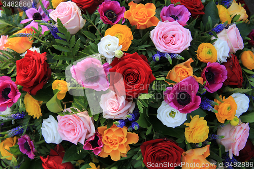 Image of Bright colored bridal flowers