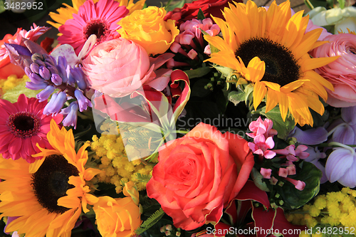 Image of Mixed bouquet in bright colors