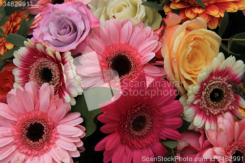 Image of Gerberas and roses in bridal bouquet