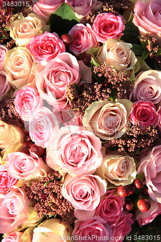 Image of Pastel roses wedding arrangement