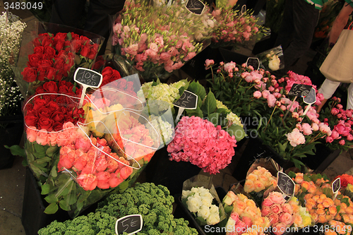 Image of flowers at a market