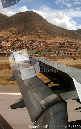 Image of landing airplane