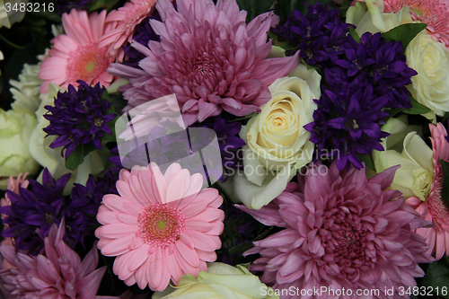 Image of pink gerberas and white roses - wedding flowers