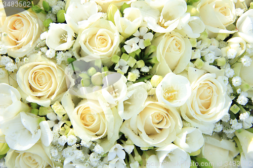 Image of White wedding arrangement