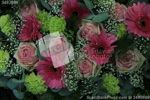 Image of Pink and green wedding flowers