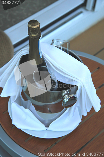 Image of Bottle of champagne