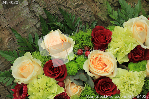 Image of Green and pink wedding flowers