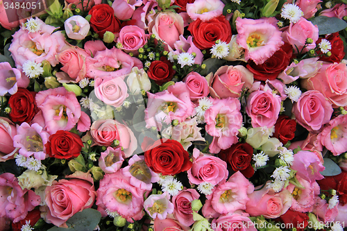 Image of Red, pink and white wedding arrangement