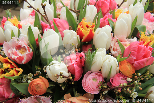 Image of Spring bouquet in bright colors