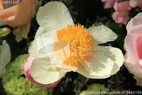 Image of Mixed bridal arrangement