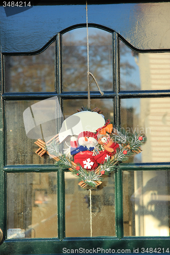 Image of Christmas decoration on front door