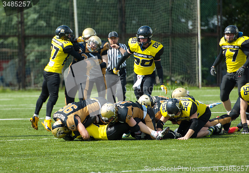 Image of A. Lemeshev (15) fall down